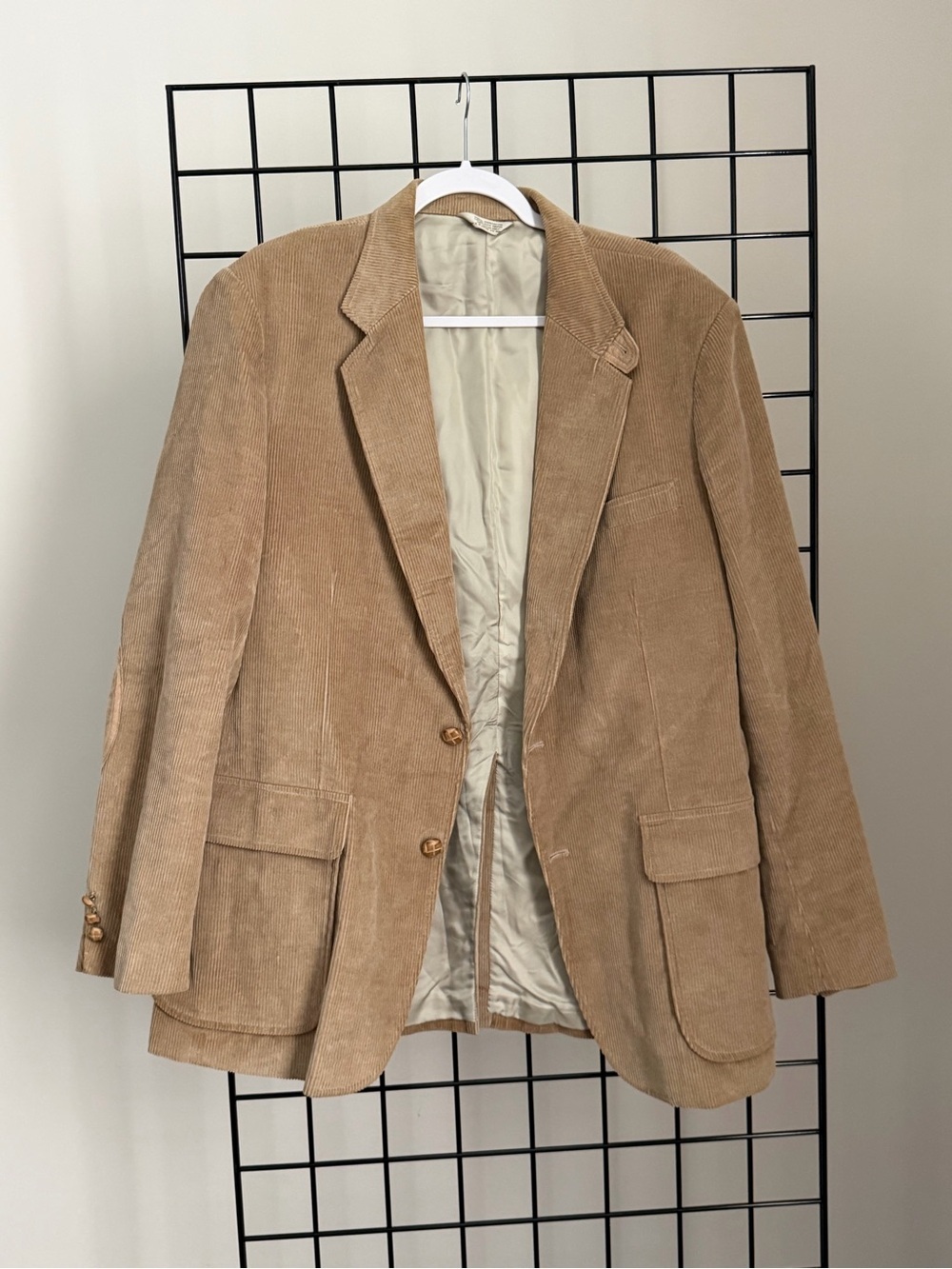 Men's Corduroy Sport Coat in Tan - Classic Tailored Blazer